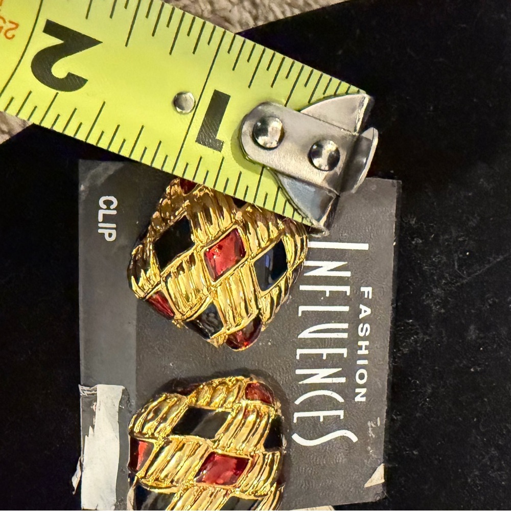 Gold Tone Clip-On Earrings with Red and Black Inlay - Picture 5 of 5